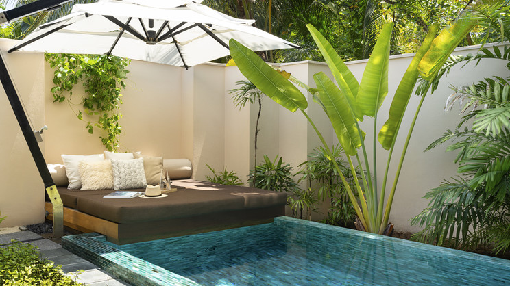 Beach Bungalow with Pool